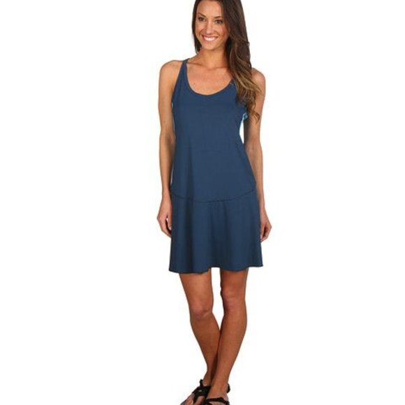 Patagonia Women's All Weather Active Dress Blue Medium - Picture 2 of 8